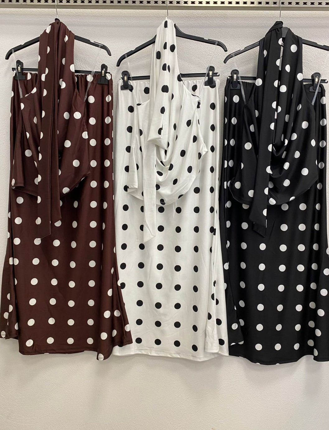 Chloé™ | Robe longue noire à pois